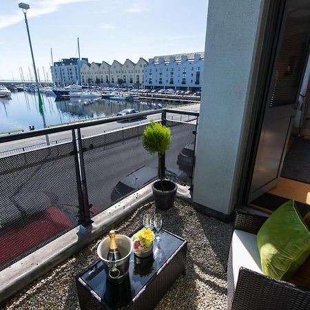 Sea View Luxury City Centre - Best Location 戈尔韦 外观 照片