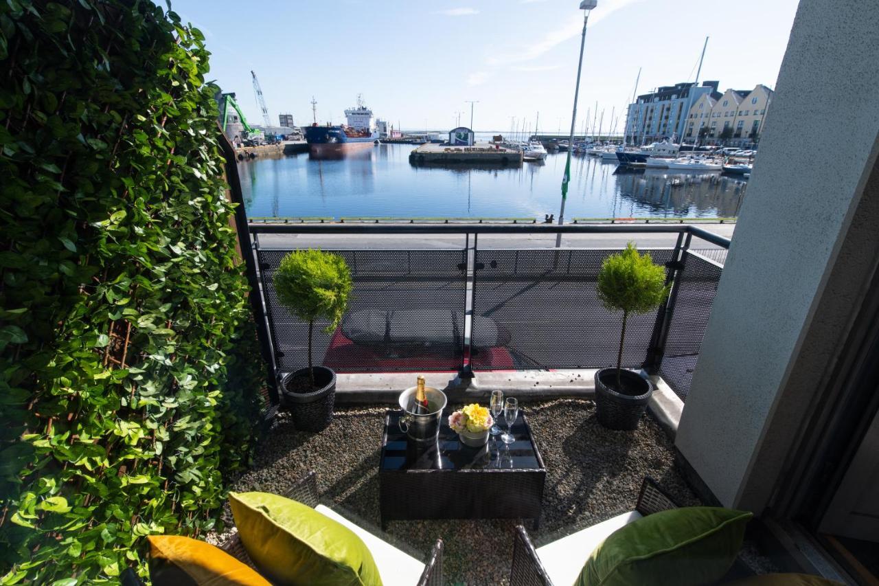 Sea View Luxury City Centre - Best Location 戈尔韦 外观 照片