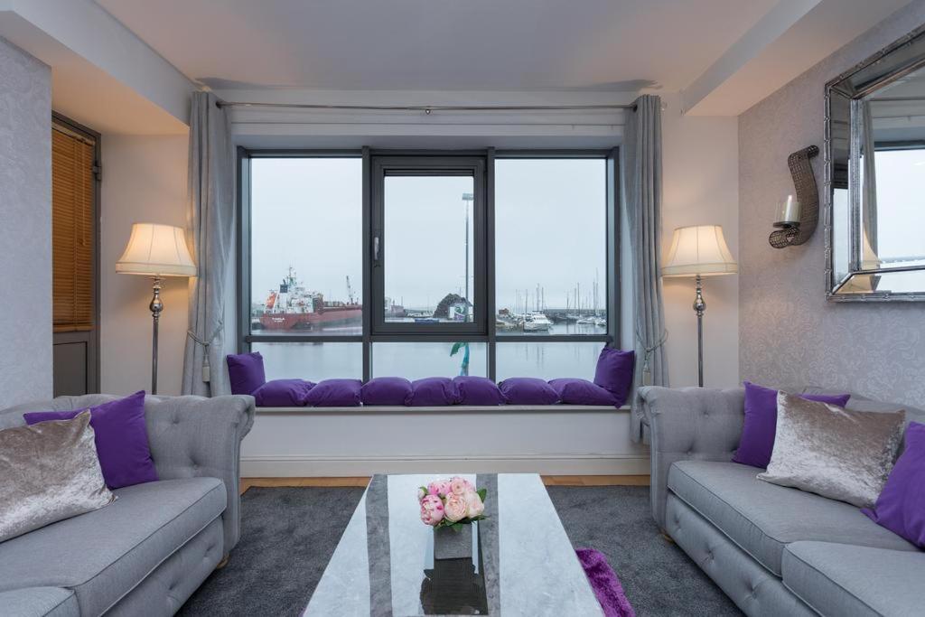 Sea View Luxury City Centre - Best Location 戈尔韦 外观 照片